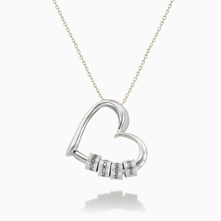 COLLIER EN FORME DE CŒUR AVEC PRÉNOMS