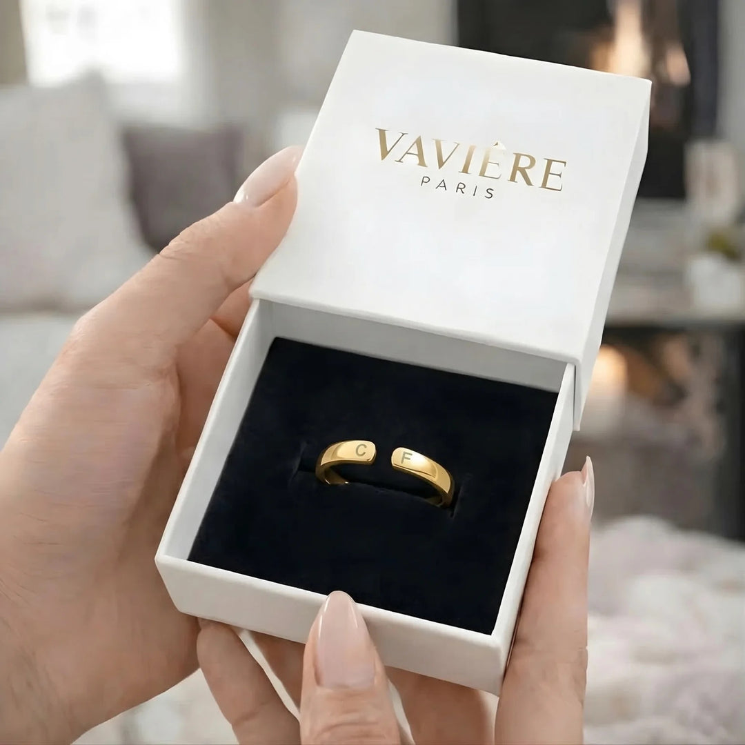 AMOUR INITIAL AJUSTABLE