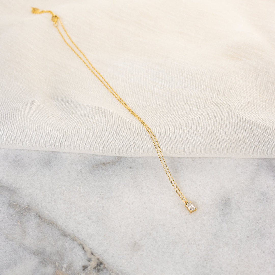 Sage Diamond Necklace in 18K Gold