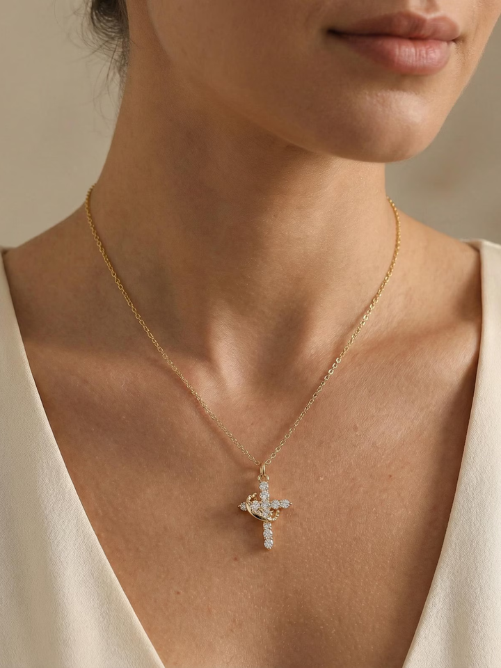 COLLIER LA CROIX ÉTERNELLE