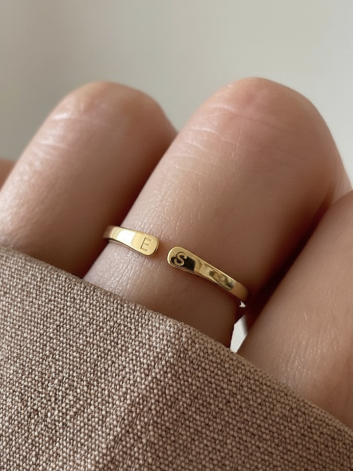 AMOUR INITIAL AJUSTABLE