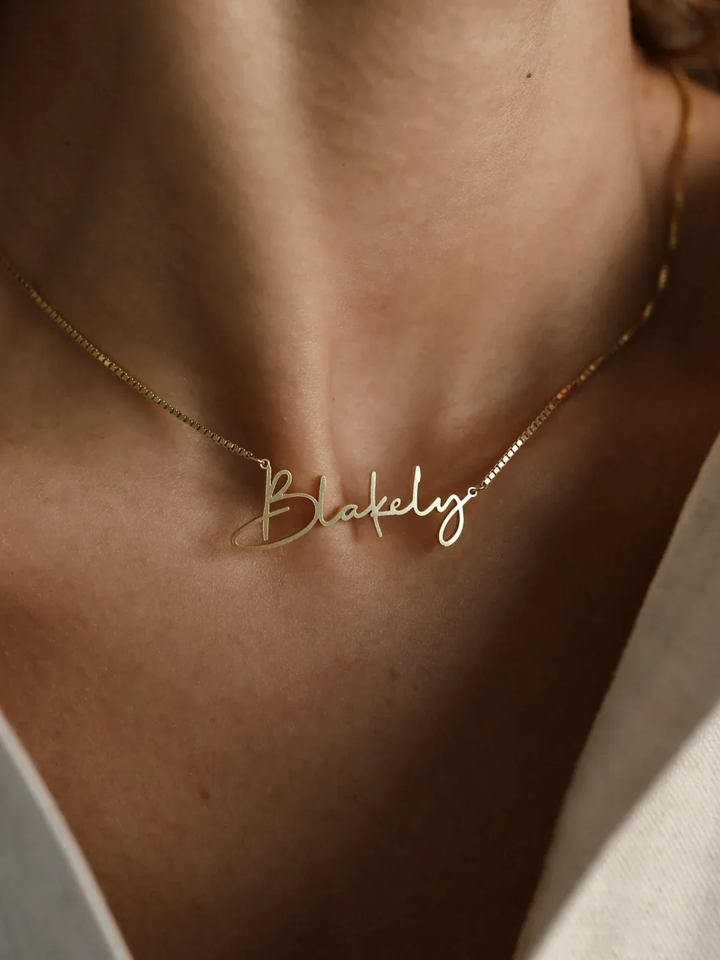 COLLIER PERSONNALISÉ AVEC PRÉNOM ÉCRIT À LA MAIN