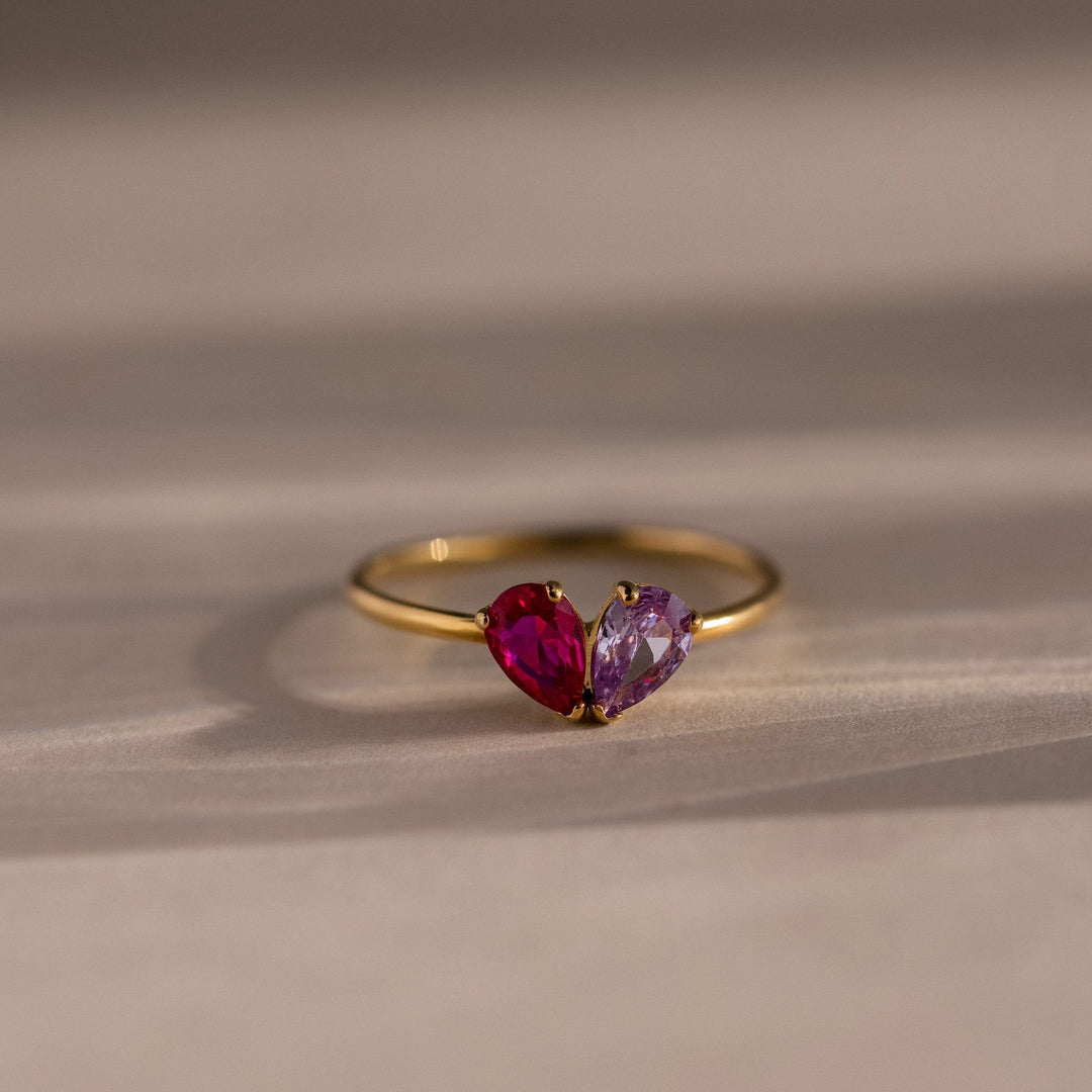 Toi et Moi Teardrop Heart Ring in 18K Gold