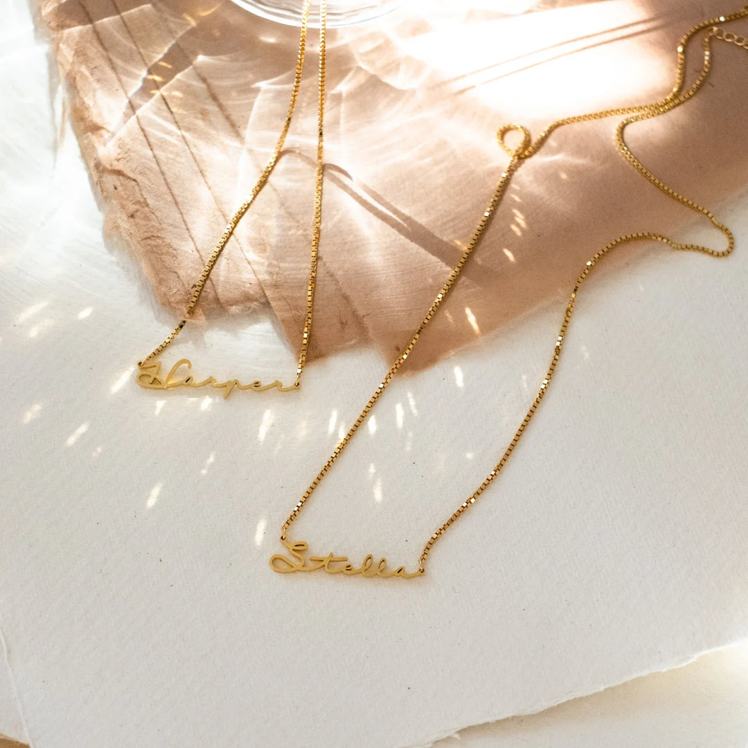 COLLIER PERSONNALISÉ AVEC PRÉNOM ÉCRIT À LA MAIN