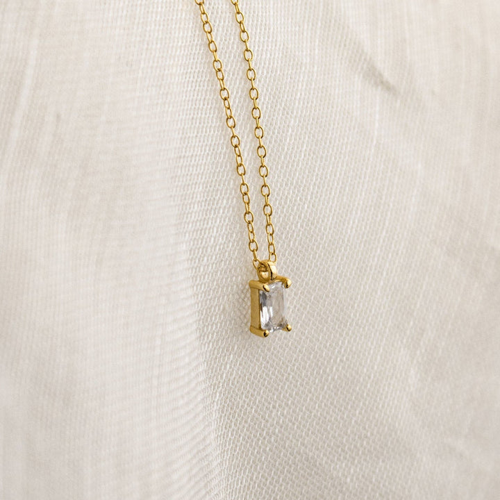 Sage Diamond Necklace in 18K Gold
