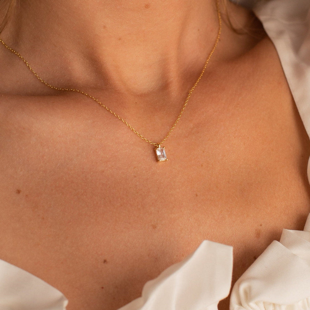Sage Diamond Necklace in 18K Gold