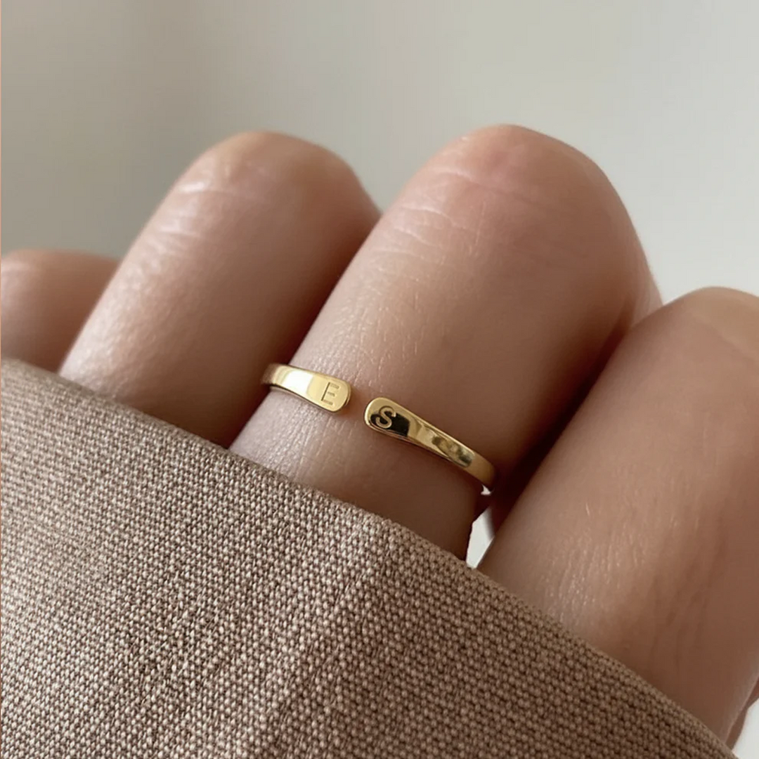 ADJUSTABLE INITIAL LOVE RING